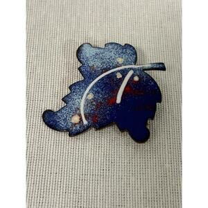 Vintage Copper & Enamel Brooch Pin Figural Leaf